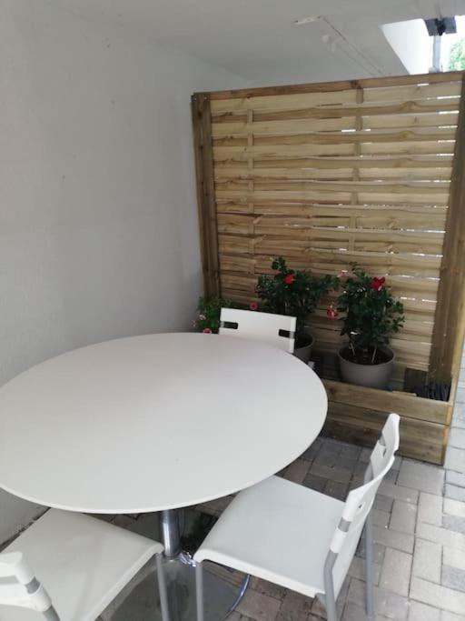Appartement Avec Terrasse Entre Vignes, Balades, Alsace Guebwiller Bagian luar foto