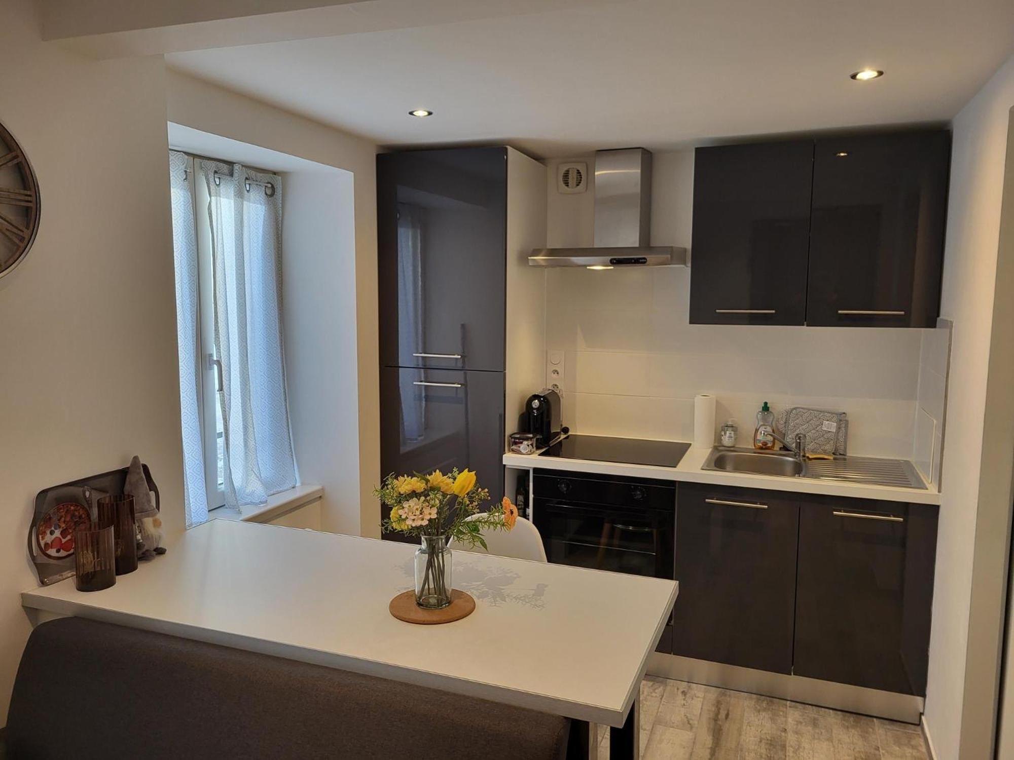 Appartement Avec Terrasse Entre Vignes, Balades, Alsace Guebwiller Bagian luar foto